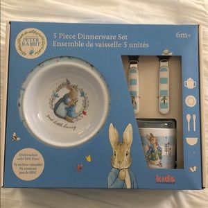 Peter Rabbit 🐇 5 PC dinnerware set